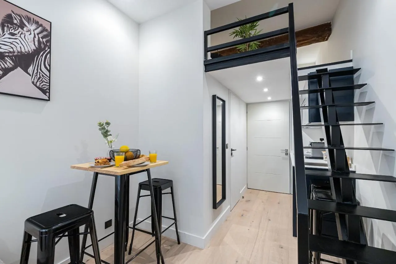 아파트 12 Bunico - Studio Duplex - Vieux Nice - 100M De La Mer